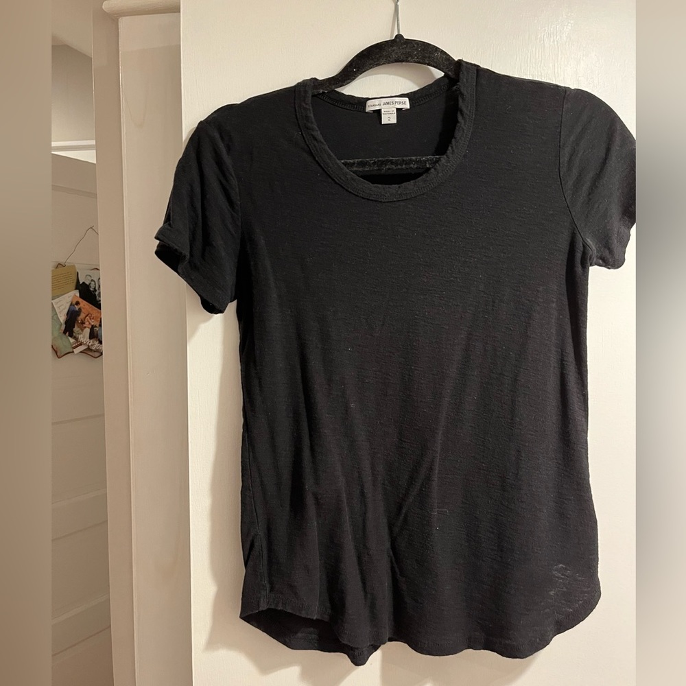 Basic black tshirt